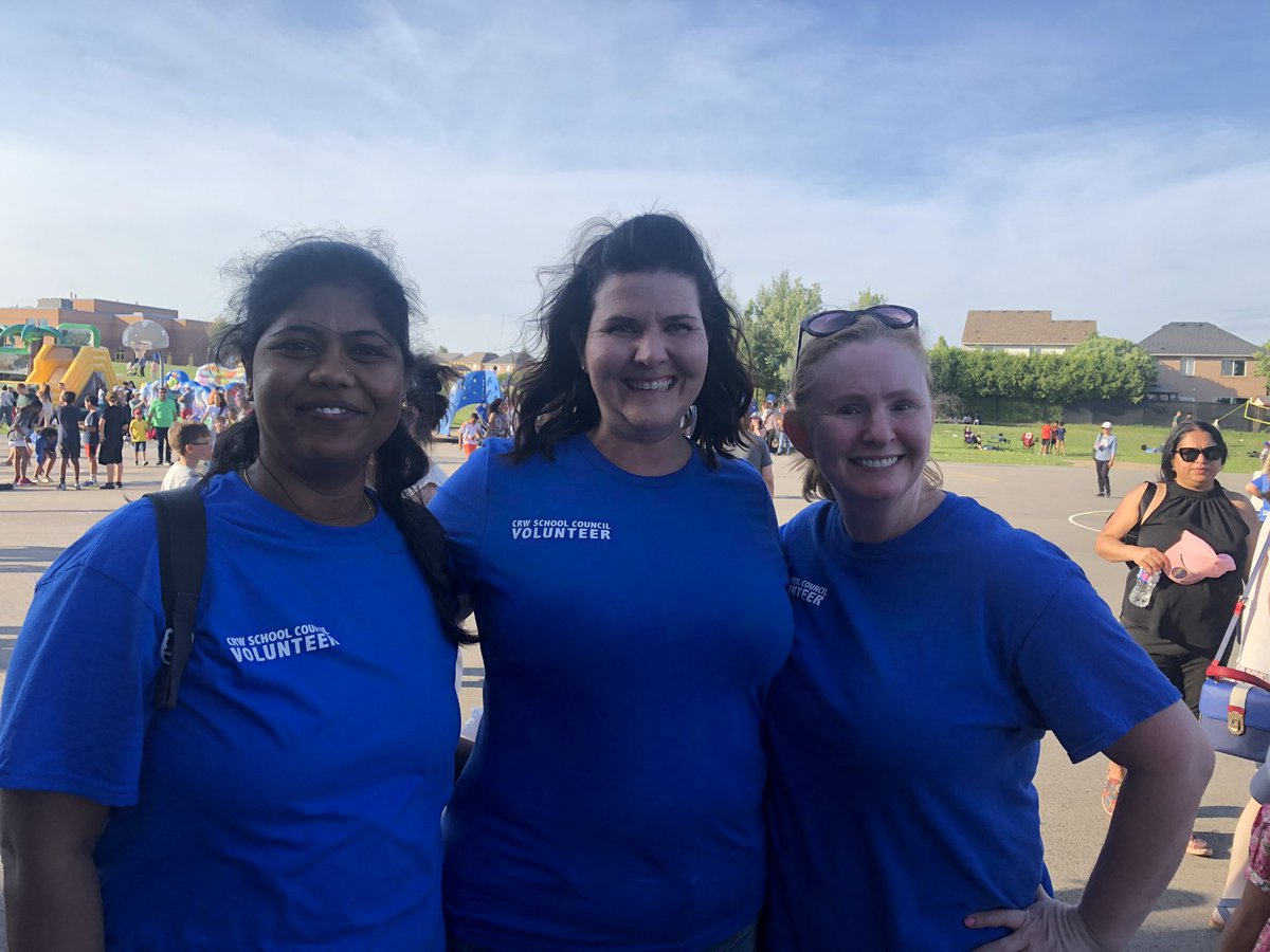 CRWPS's tweet image. Amazing community get together last week at the CRW School Council Fun Fair! Thank you to our School Council for their tireless efforts and all the sponsors and volunteers who helped make it happen!