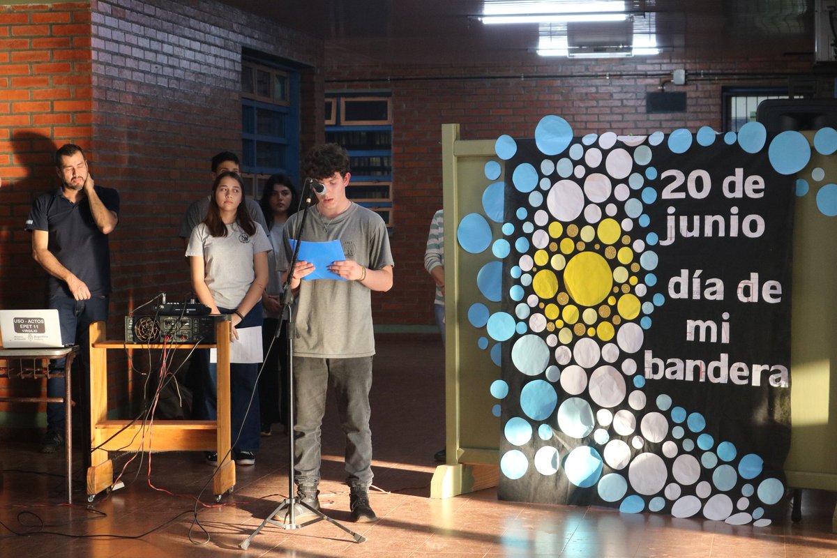 El Concejo Deliberante de Montecarlo estuvo presente en el acto por el #DíaDeLaBandera en la Escuela Provincial de Educación Técnica (E.P.E.T.) N° 11.