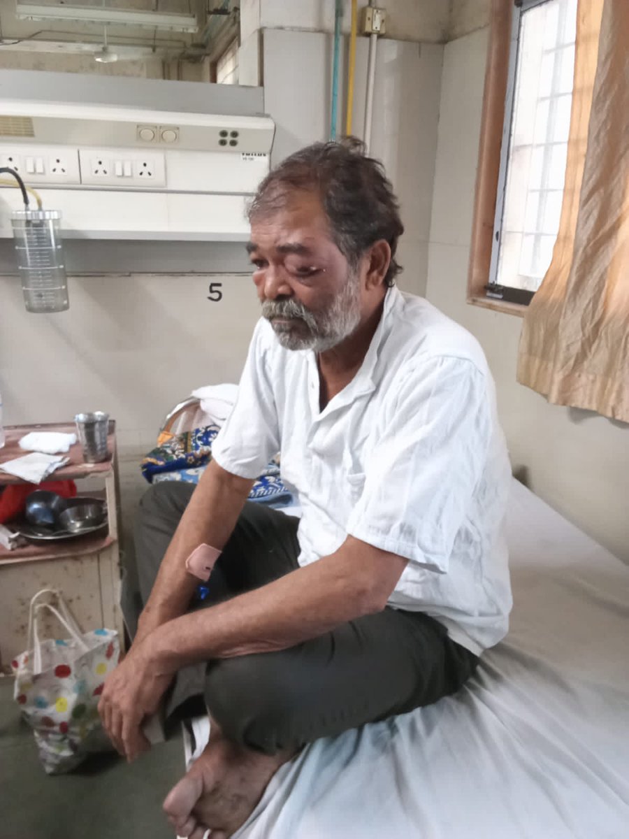 rizwanace's tweet photo. Start the best day of the week with an act of kindness & charity
#JummahMubarak
Remember brother Qutubuddin whom we had helped with his eye treatment,his wife Amina has approached us to help her with the rent and other essential expenses.
Target amount 30k all inclusive.
Pls come forward and contribute, no amount is too small.
#TogetherWeCan
#DonateOrShare