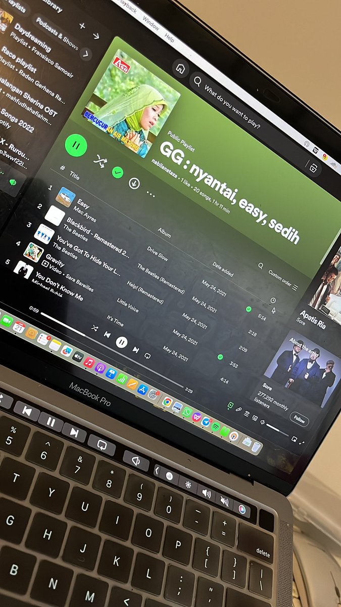gegenious's tweet photo. Kembali ke playlist rekomendasi @nabilanataza 🫶 https://t.co/b3ZK0b7n7g