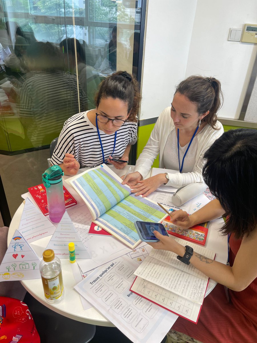 JalilaAzizi's tweet image. Le @belcfei Hongkong touche à sa fin sous le signe de la bienveillance, la  bonne ambiance et la convivialité. Un grand merci à tous les participants et aux organisateurs et petit clin d&apos;œil à @celine_chane mon super binôme . #enseignerAuxEnfants #learningfrench #afhk