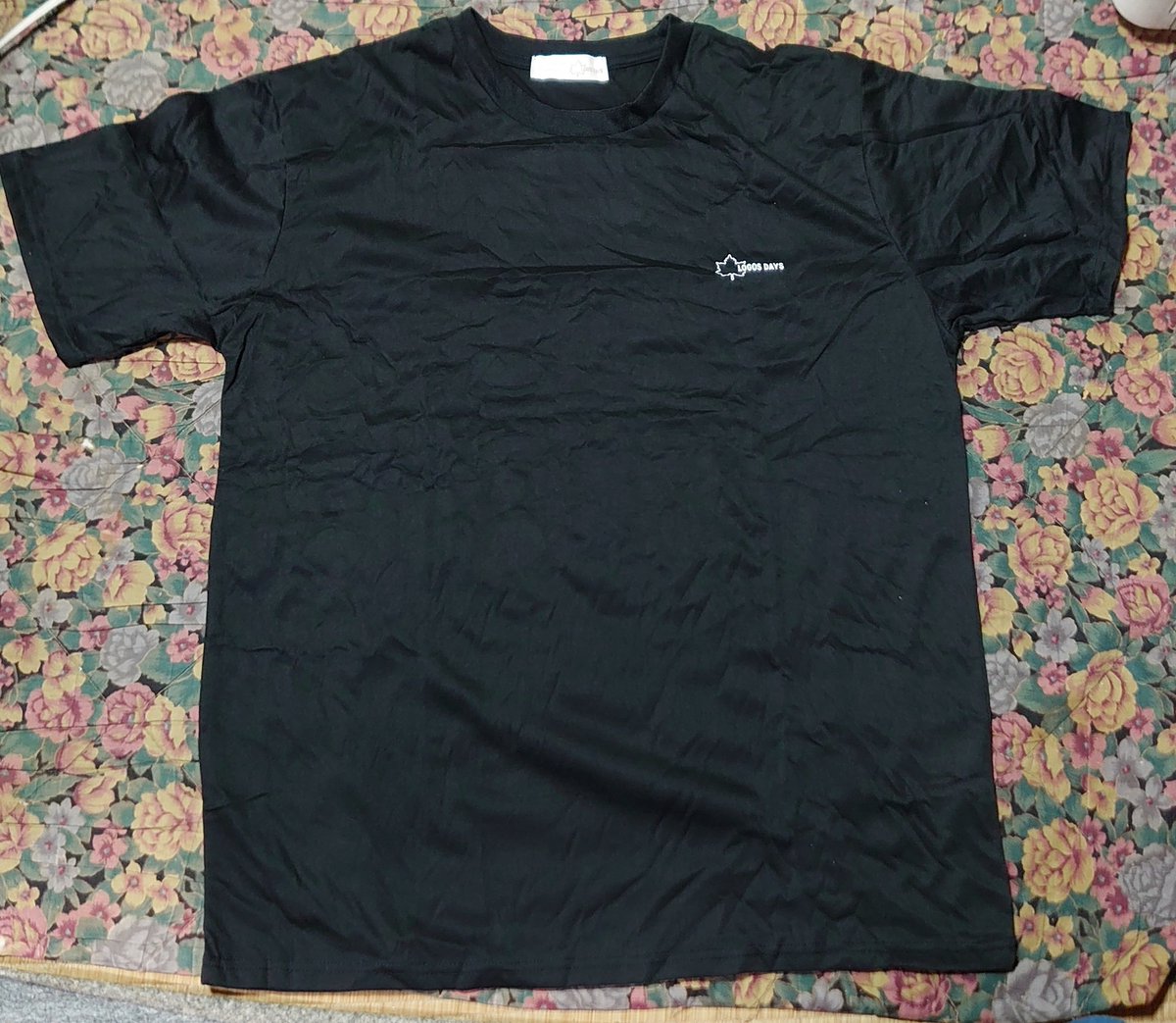 catseyemind's tweet photo. #しまむら
#LOGOSDAYS
#タンブラー (保温&保冷)
#Tシャツ
#Tシャツ入りタンブラーセット
1100円(税込み)
タンブラーの中にTシャツが入っています。😲
買ってきました♪🤗
妹にカーキ取られたので
ブラック。🙄 https://t.co/pLu9a7YW83