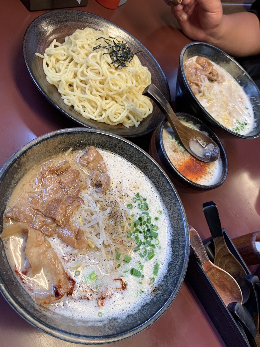 女王とラーメンの旅👑✨
今日はつけ麺坊主に来ちゃった✨
美味過ぎて全て完食✨
#つけ麺ぼうず
#徳島サバゲー
#サバイバルゲーム
#cqbfieldalpha
#キッチン女王
#Tomo疑似餌店
#便利屋いのちゃん
#レディース脱毛サロンoneshot
#メンズ脱毛サロンoneshot