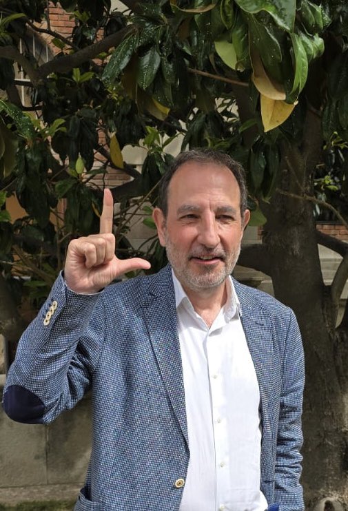 Avui, dia de l’#ELA, vull expressar el meu suport a les persones que la pateixen, a les seves famílies i a les causes que defensen, com la de reforçar la investigació i les cures. #FesunGestperlELA <a href="/fmiquelvalls/">Fundació Catalana d'ELA Miquel Valls</a> <a href="/ALSMNDAlliance/">ALS/MND Alliance</a>