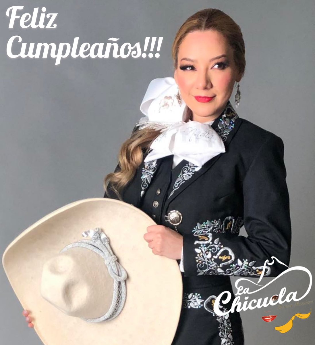 chicuela's tweet photo. Feliz cumpleaños @nadiamusica 

#FelizCumpleaños #Felicidades #HappyBirthDay #HBD #FelizCumple #FiestaDeCumpleaños #Happy #Gracias #Dios #Bendiciones https://t.co/HfeSbC6psF