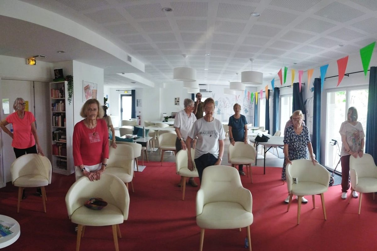 ET NOUS ALORS ! tweet media