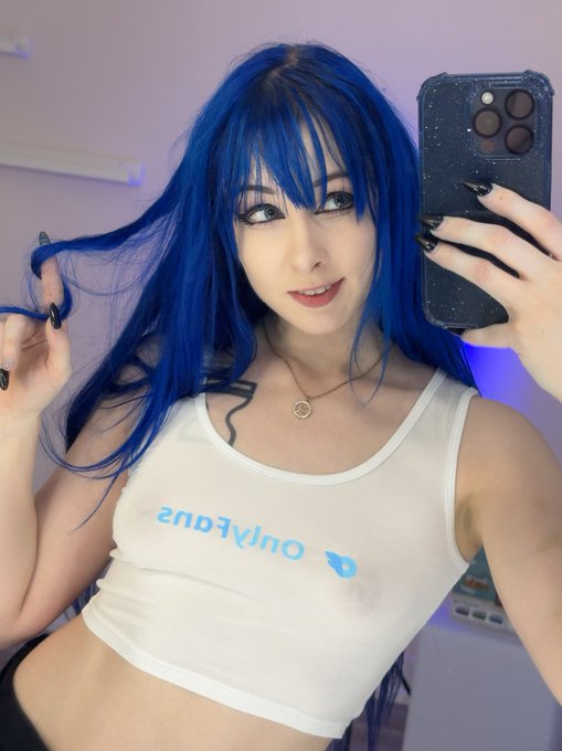 Who want me? https://t.co/hdWqEEkEva