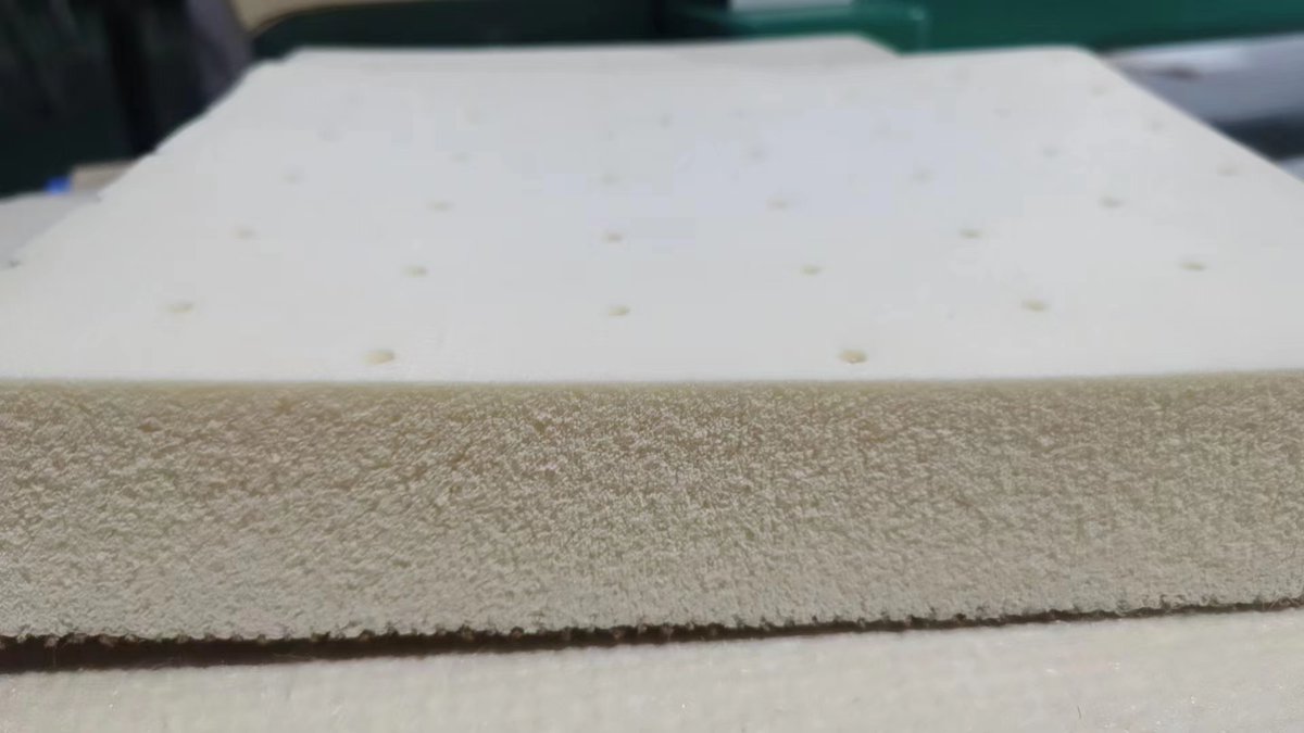 2cm-5cm 100% natural latex imported from Malaysia