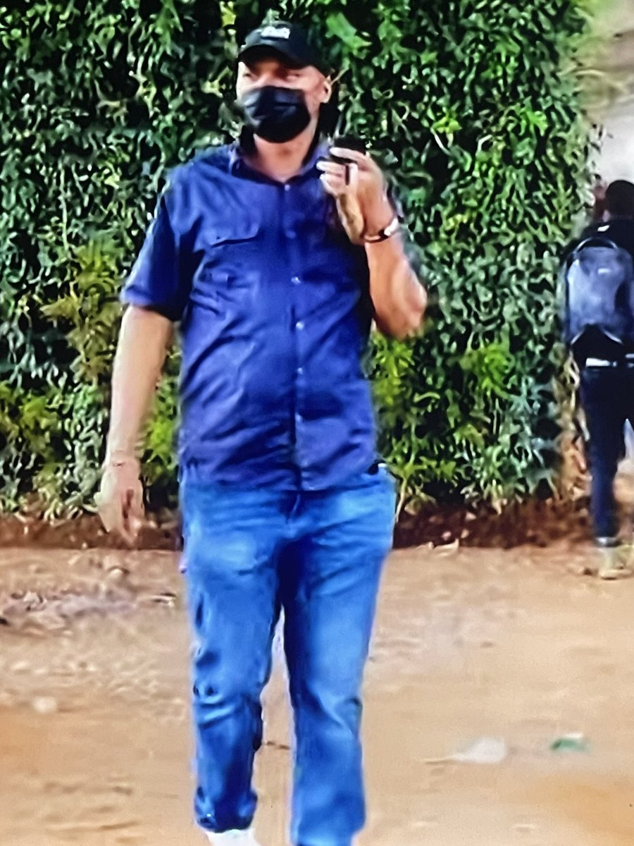 Captain_KEv001's tweet photo. @Osama_otero Killer Cop ���� https://t.co/4ofJPjNhAB