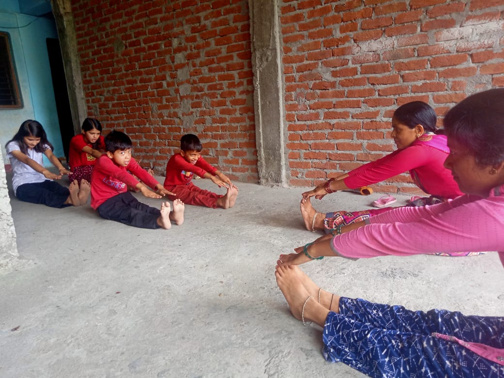 CSCUttarakhand's tweet image. Celebration of 10th International YOGA Day by VLEs of Champawat, Uttarakhand
@CSCegov_
#CSCPeYoga #CSCYogaWithFamily #YogaForSelfAndSociety #IDY2024
@moayush
@CSCSPV_Health