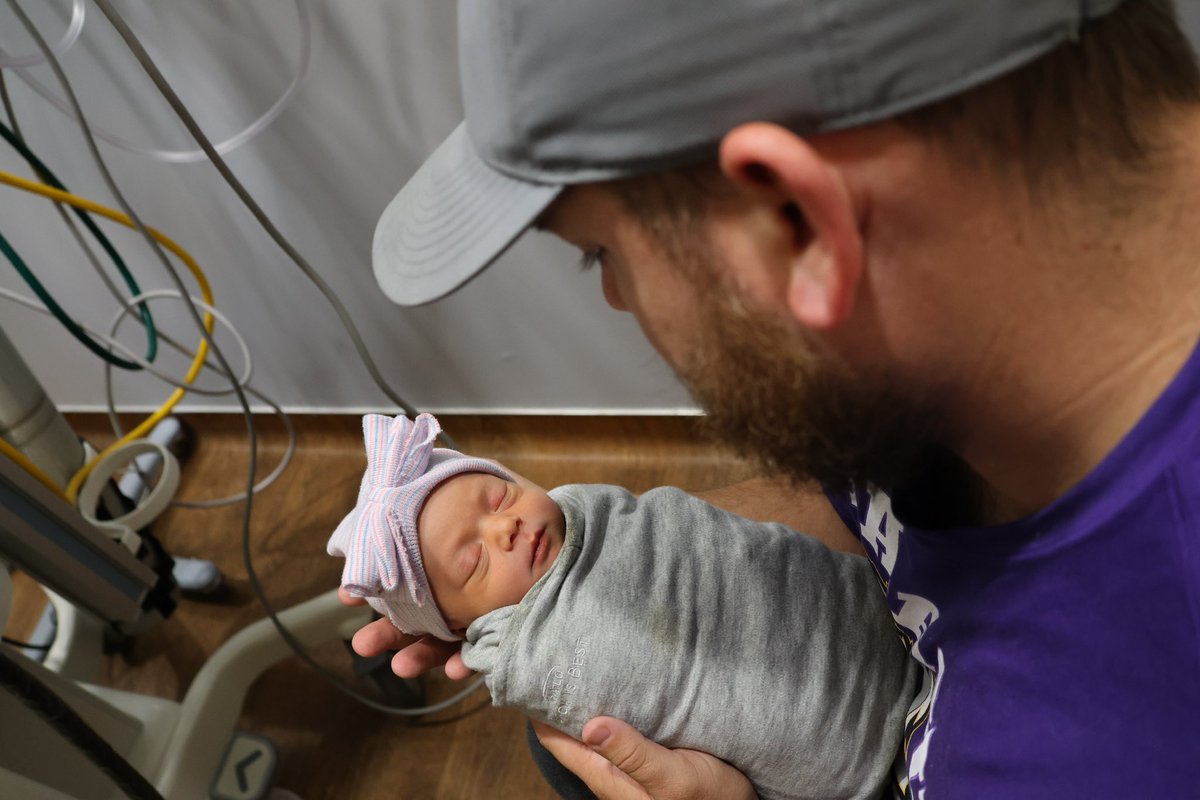 CoachRFreeland's tweet image. Girl Dad