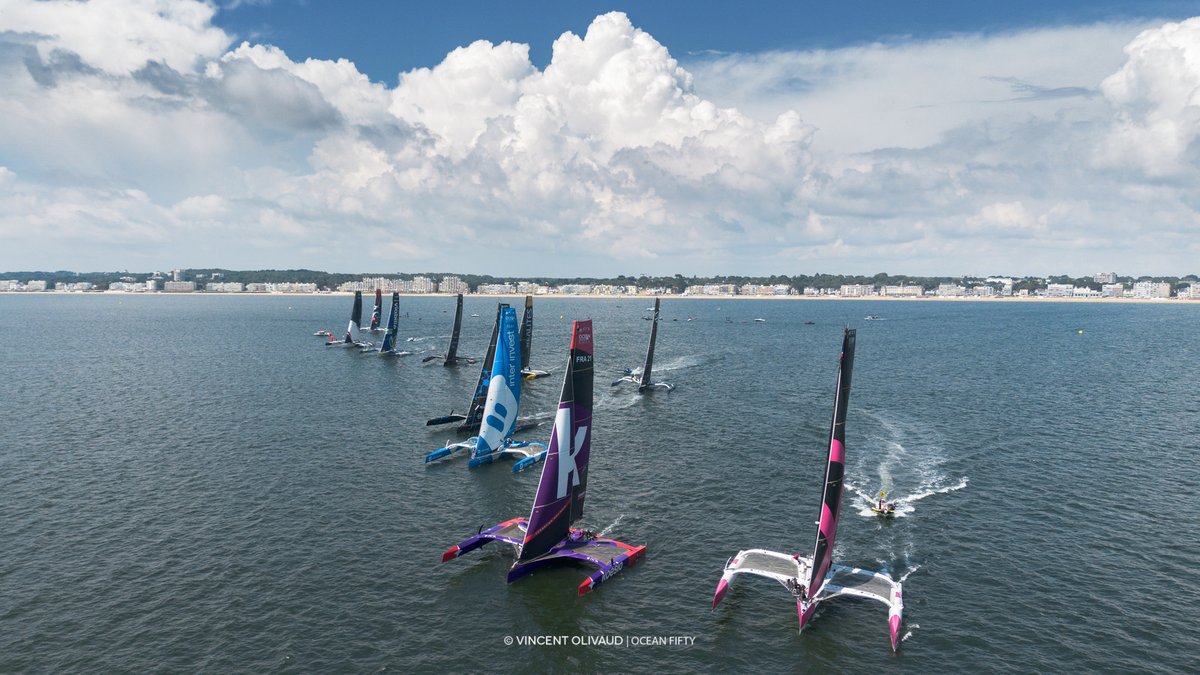 ACT2 <a href="/oceanfifty/">Ocean Fifty</a> series takes place in the Bay of La Baule-Pornichet, a true natural amphitheater for high-level regattas. The 3 local teams, used to sailing in these waters, will try to take advantage of their knowledge of the terrain against the other 7 teams.
📷V.Olivaud