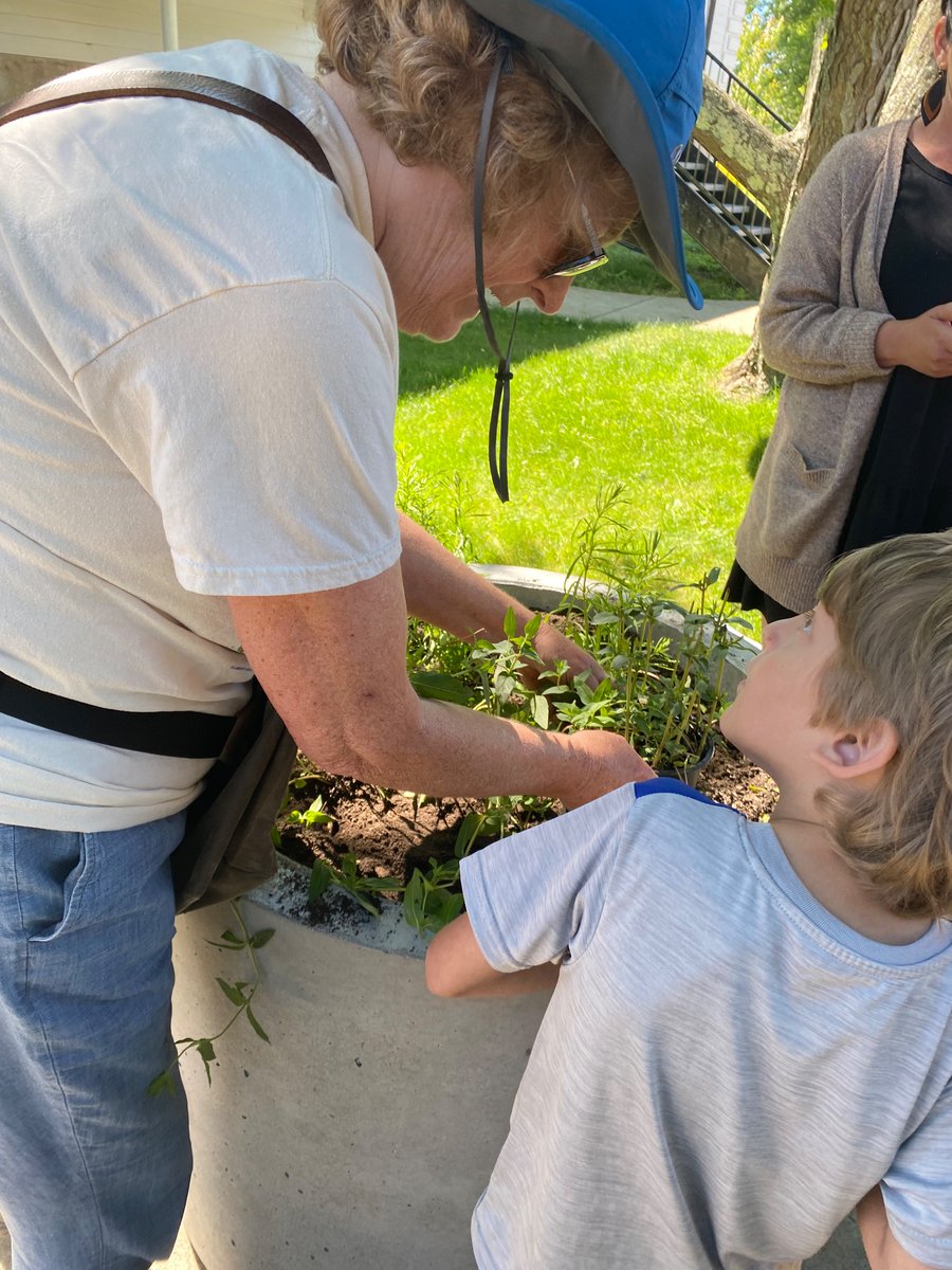 Our @charihoregional work for #learninginsideout has been successful thanks to some amazing <a href="/universityofri/">URI</a> master gardeners. They’ve helped our green team
plan, pick-up plants, construct beds, plant, and share their passion. #charihogreen