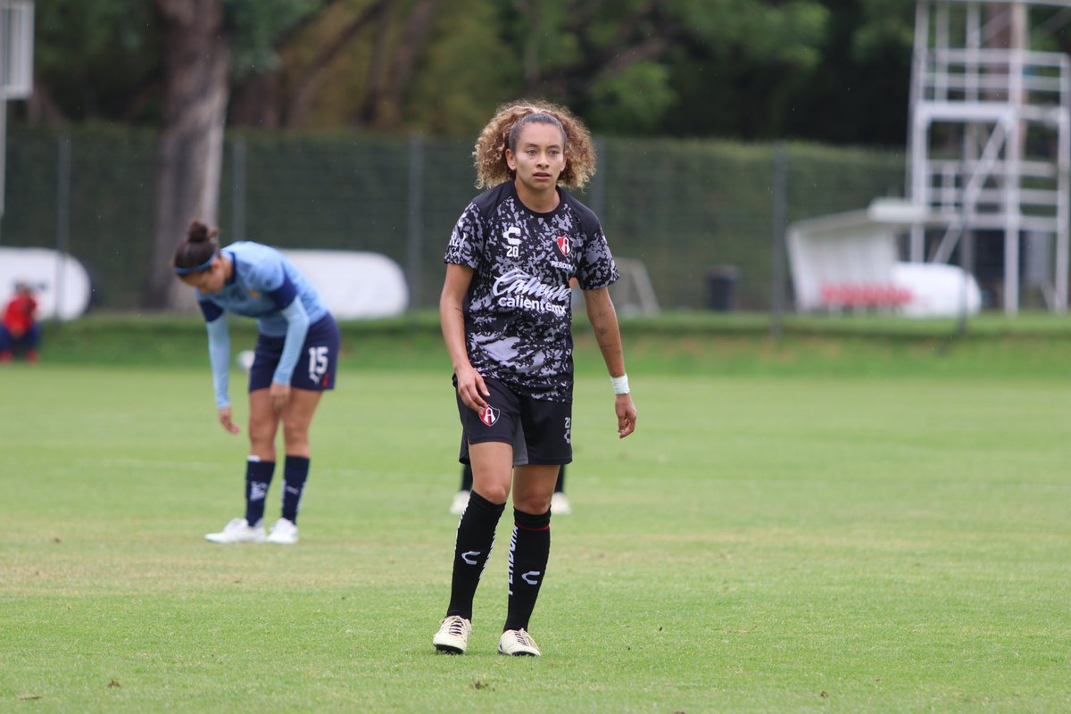 AtlasFCFemenil's tweet photo. ¡Hoy disputamos y empatamos el Clásico Tapatío Femenil en Verde Valle! ❤️🖤

Te platico todos los detalles de nuestro segundo partido de preparación en la #PretemporadaRojinegra 👉🏼🗞️ https://t.co/XX0auSbkn5 https://t.co/GTCPTikPYo