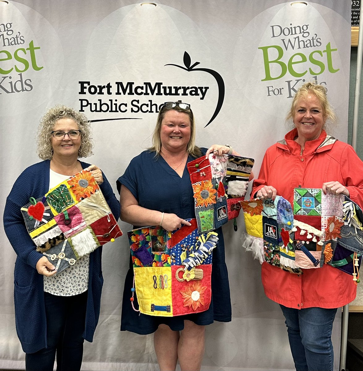cynthia_shelley's tweet photo. Thank you to Annette and Marie for  their donation @FMPSD on behalf of the Northern Lights Quilters guild ❤️ This is a sampling of the fidget/sensory lap quilts that will help to support our students who have tactile &amp; sensory needs.  We are so very appreciative.  #CommunityLove https://t.co/aE5gdBJ9RF