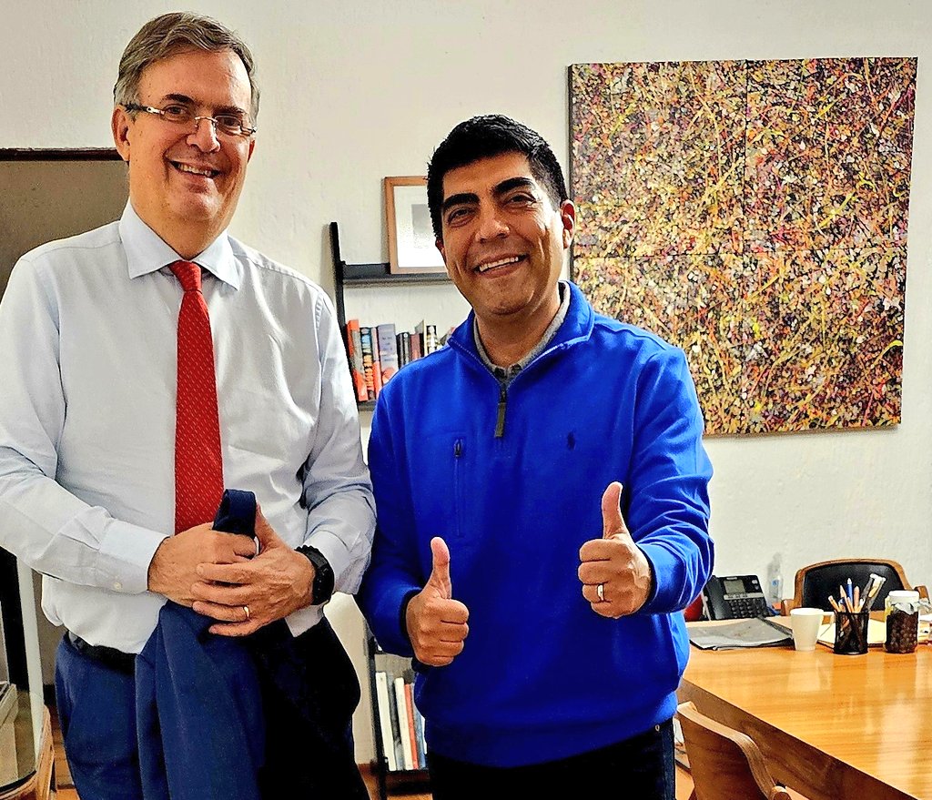 Candelaria___'s tweet photo. Me enorgullece compartir esta primera foto con nuestro próximo secretario de Economía #Marcelo @m_ebrard !!! https://t.co/5F6d8yhLG1