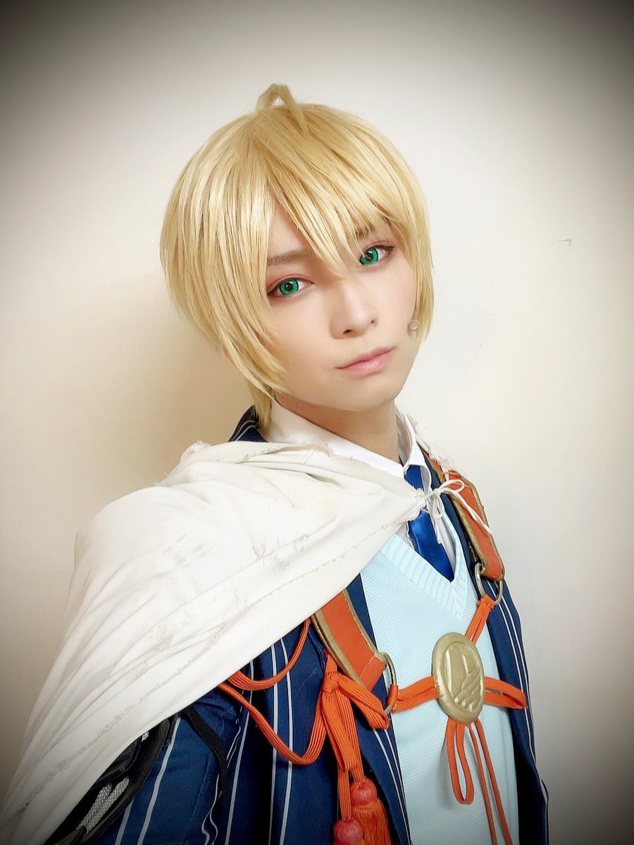ara_mackey's tweet photo. 君に出会って何度この日を迎えたことか。
おめでとうまんばちゃん。
そして、これからも共に。
 #山姥切国広重要文化財指定記念日 https://t.co/UKXTeQnlfR