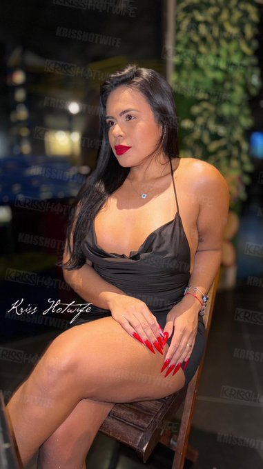 Confesse... voc&ecirc; j&aacute; tentou imaginar como seria aquela Casada Gostosa nuazinha?  No meu VIP  voc&ecirc; n&atilde;o