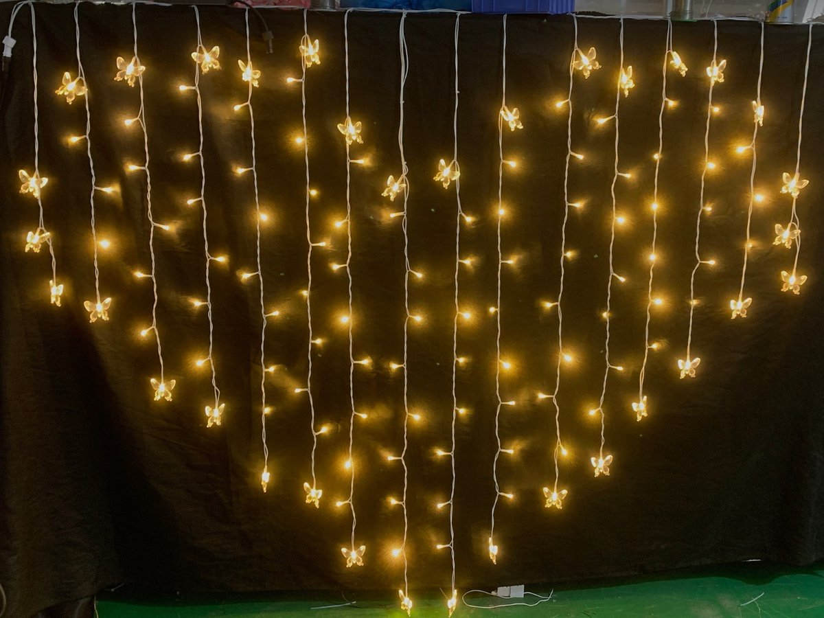 QinNerissa's tweet image. Sweet Heart！ 2m wide, color can be make in red or other colors. Use for outdoor wedding decorate lights
#lediciclelight #ledcurtainlight