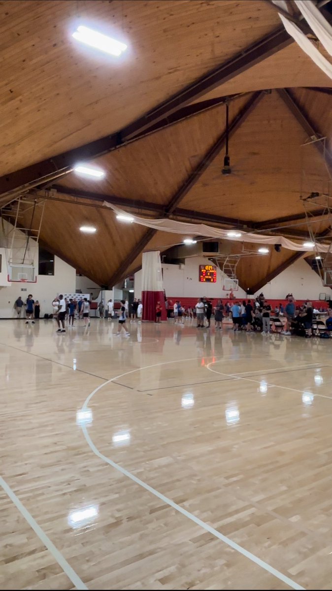 Some of my standouts from tonights #E75 at Clark:

Jamel Walker, Raheim Orleans, Chris Leman, Aston Whittingham, Chais Harriette, Ryan Tolliver, Tone Williams, Jerome Whyte, Patrick Madden, Jayden Johnson, Caden Sullivan.

Thank you to all who came out!

70+ COACHES!! <a href="/NERRHoops/">New England Recruiting Report NERRHoops</a>
