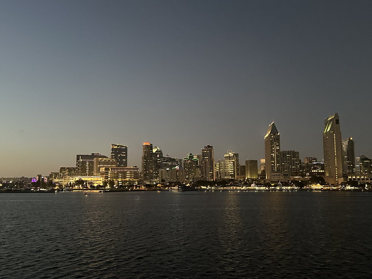 CoachRLindley's tweet image. America’s Finest City
#AztecFast