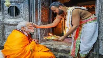 ब्राह्मणों को बुद्ध से कोई सम्बन्ध नहीं उन्होंने तो बुद्ध के नाम से चंदा चाटना है 

#Brahmins_Burnt_Nalanda