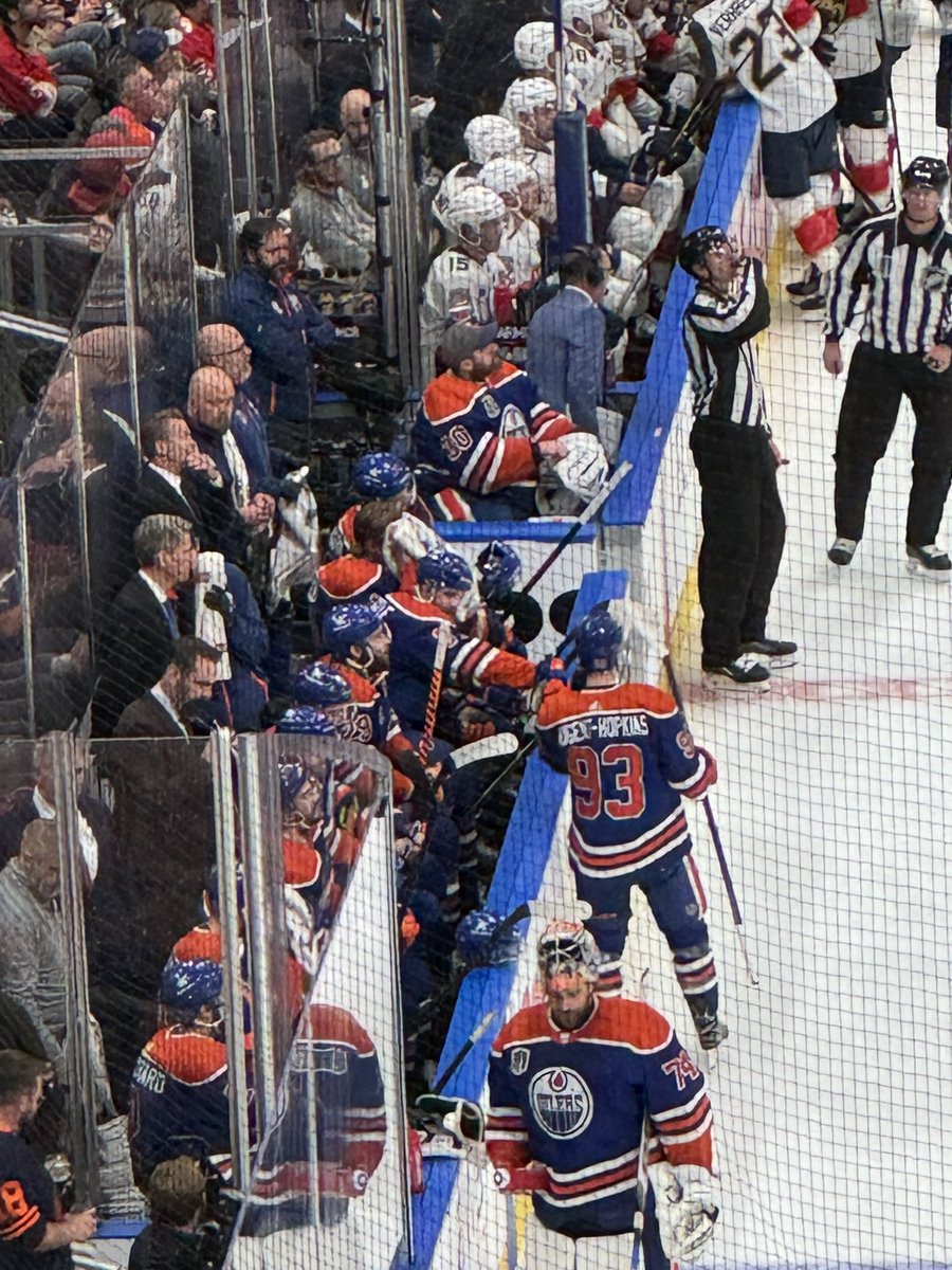 I’m a little late to this post but I attended game 4 of the Stanley cup final last Saturday flew out to Edmonton huge thanks to the amazing <a href="/Geekilysaysnow/">GeekilyConfused</a> who I attended the game with :) it was an amazing time! #LetsGoOilers