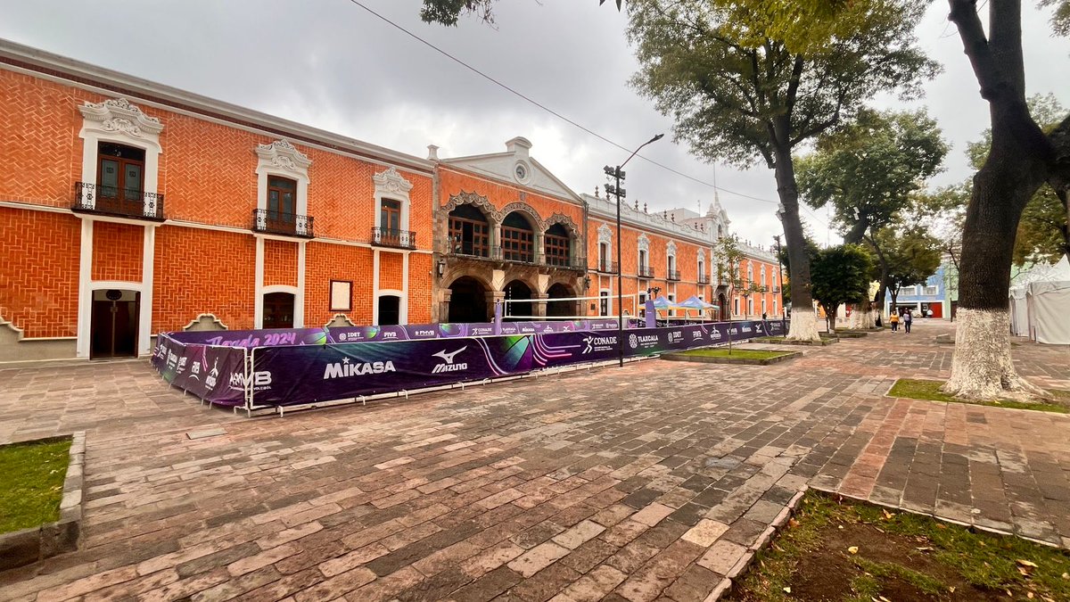 Por la realización del Torneo Clasificatorio Preolímpico de #NORCECA, en la capital tlaxcalteca, algunas de las principales vialidades del centro permanecerán cerradas hasta el próximo domingo 23 de junio, cuando tenga lugar la premiación de este evento deportivo que definirá los
