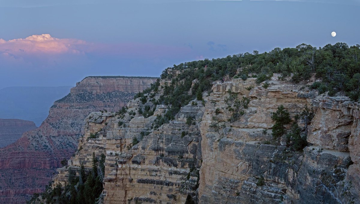 The longest day of 2024 is coming to a close as an almost full moon is rising. (June 20)

Dust in the air made for hazy viewing of the canyon today, the first day of summer. 

The dust is from yesterday's haboob, a massive wall of a dust storm that rolled through southern New