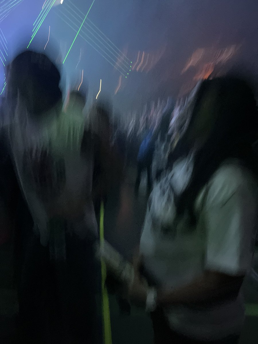 jxdnurrea's tweet image. when he realized i got the merch and had to tell shannon 🥹🥹🥹