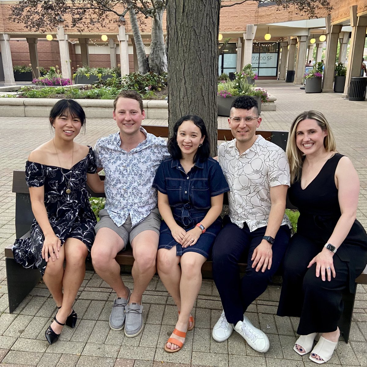 ✨Congratulations to our wonderful graduating Geriatrics fellows &amp; Palliative Medicine Fellows! We are so incredibly proud of you all! ✨A celebrar!