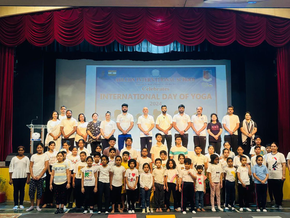 AhlconIntl4SDGs (@sdg4all) on Twitter photo "Yoga is a mirror to look at ourselves from withinโ.Ahlcon International celebrated #InternationalYogaDay.Chief Guest <a href="/Acharyavijay11/">Sadhak Vijay</a>,spreading the message #wellness #unity. Parents,students &teachers joined together for a wonderful day of #mindfulness.<a href="/Dir_Education/">DIRECTORATE OF EDUCATION Delhi</a> <a href="/cbseindia29/">CBSE HQ</a> "Yoga is a mirror to look at ourselves from withinโ.Ahlcon International celebrated #InternationalYogaDay.Chief Guest <a href="/Acharyavijay11/">Sadhak Vijay</a>,spreading the message #wellness #unity. Parents,students &teachers joined together for a wonderful day of #mindfulness.<a href="/Dir_Education/">DIRECTORATE OF EDUCATION Delhi</a> <a href="/cbseindia29/">CBSE HQ</a>