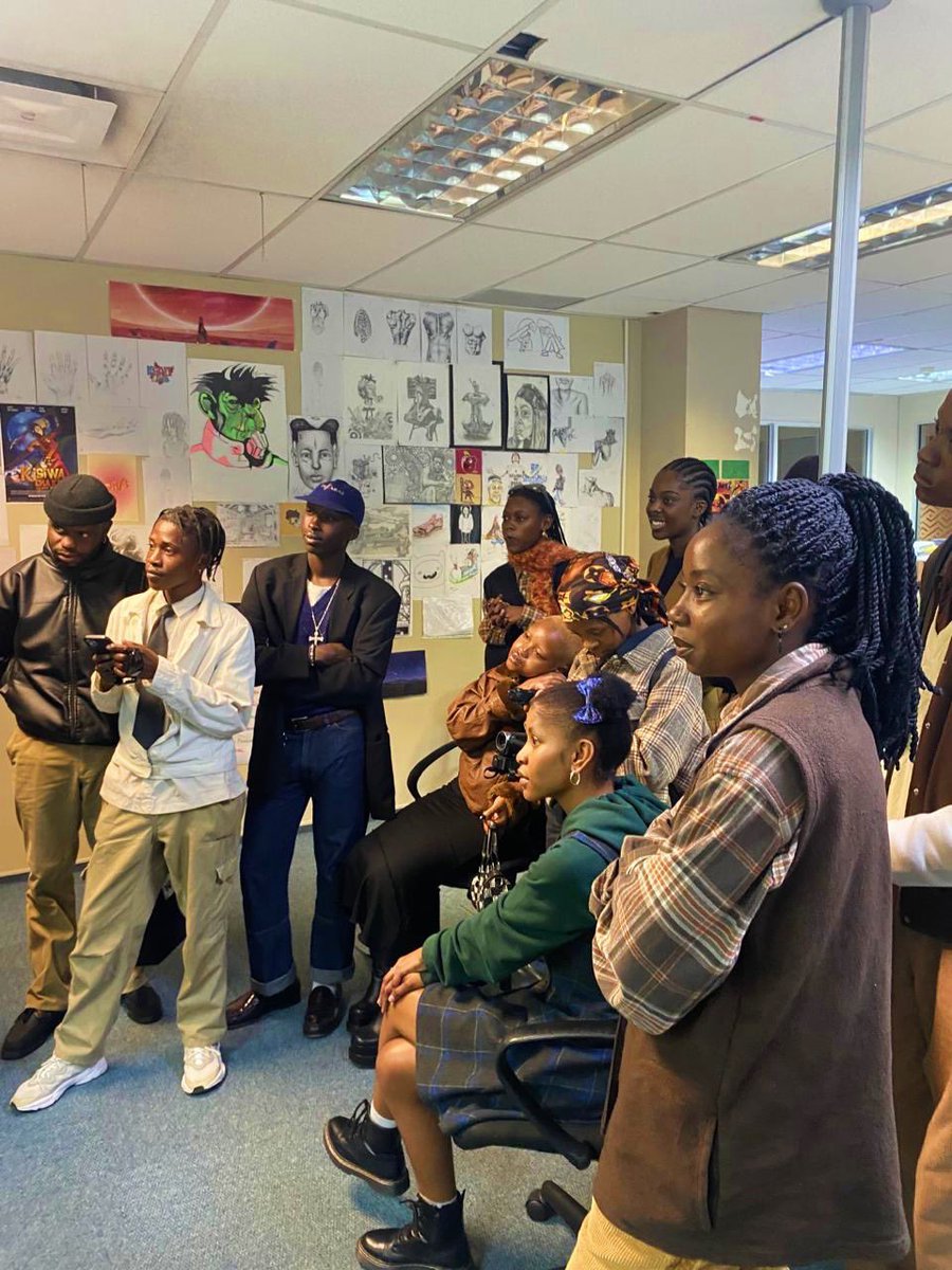 In yesterday’s Animation Workshop NEMISA School of AGDI was delighted to have received Yolanda Mogatusi, co-creator of Rapz with Prof. Hui-Ching Tseng. Our students also showed her their works. #NEMISAYouthMonthActivities #nemisaskillstraining #nemisaanimation