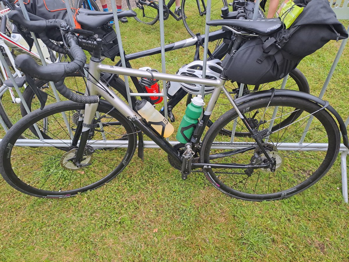 Today I will cycle with colleagues the #climateclassic from De Bilt to Groningen to raise awareness for climate classic. We will bike along the future imaginary coast line.