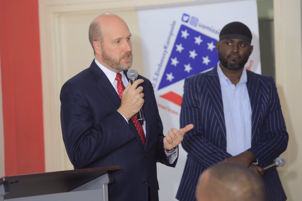 kimsalim99's tweet image. Yesterday was #Graduation ceremony for the first three Cohorts of the 2024 Foreign Policy Executive Program. Was honoured to have the @USAmbUganda, William W. Popp, officiate the ceremony. Thanks to the @usmissionuganda and @CPSS_Ug #Graduation2024 #ForeignPolicyExecutiveProgram