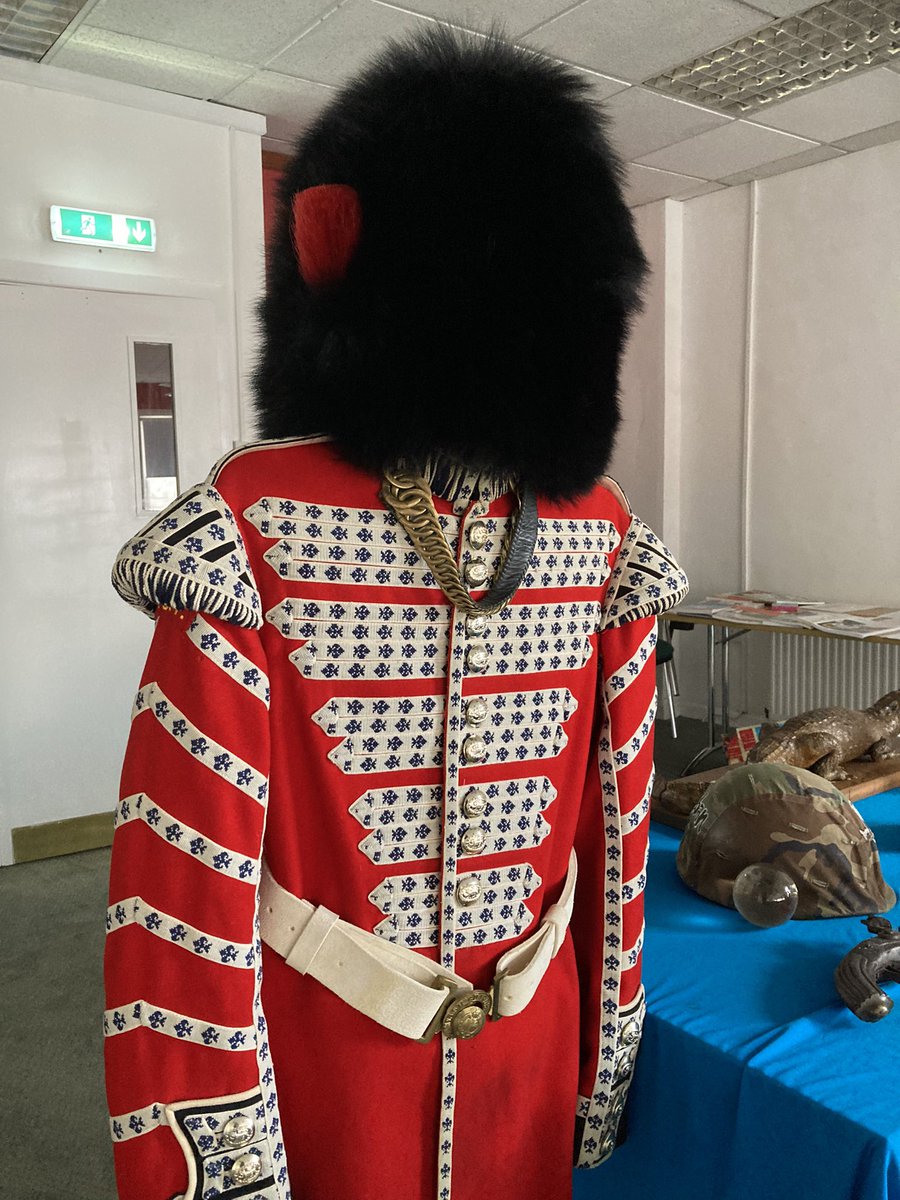 We had a visitor at the Attachment Network yesterday - thanks Johnny from <a href="/SK4YC/">SK4YC</a> for a great workshop exploring the experiences of young carers. Lots of hilarity trying on the uniform- no pics allowed of that 🤣🤣