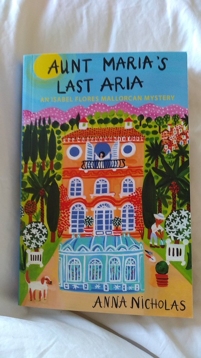 Just going to start this latest Isobel Flores Mallorcan Mystery by Anna Nicholas on this lovely sunny morning and will hopefully find out what happened to the local opera singer. At first glance it looks as though it is going to be just as gripping as the previous books 😍
