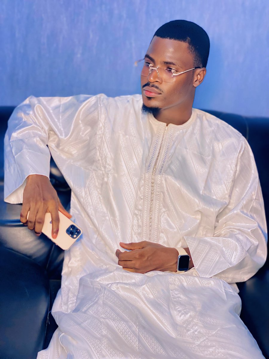 Fallgueyee's tweet image. Jummah Mubarack ✨🤍