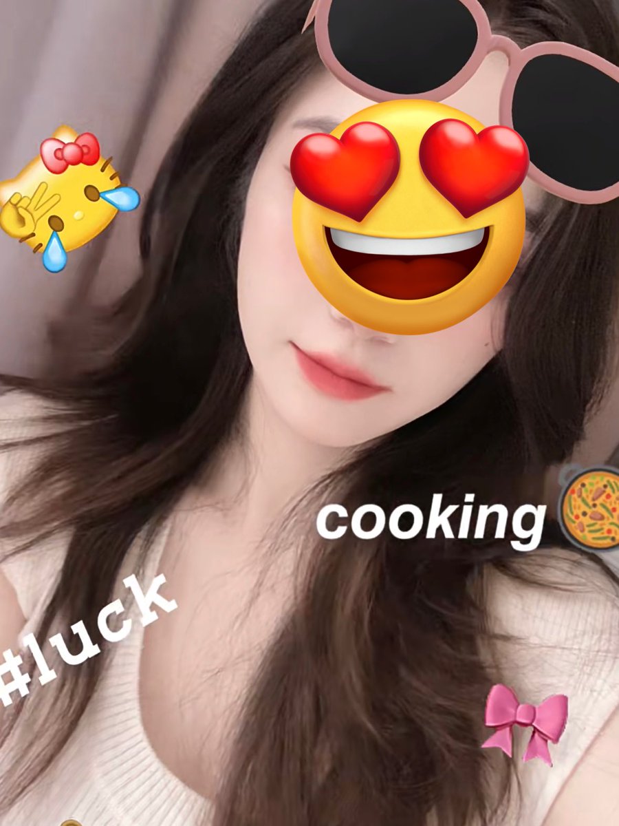 当一件衣服被反复射了几十次意味着什么？衣服太香了女主太美了，吊带就应该浸泡在精液里，多图见tg群