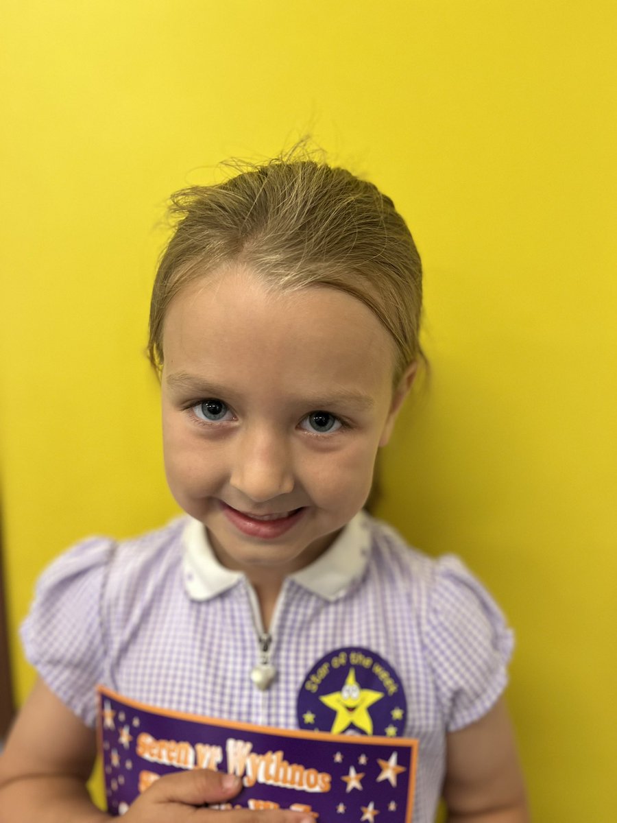A huge well done to this weeks 🌟 you were able to find so many shapes being used around the school. Keep it up! Ardderchog 😃