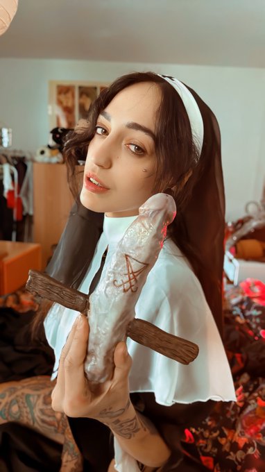 I&rsquo;m so happy to introduce you this new amazing crafted dildo by @InfernalDildo   I was so inspired that<a href="/tag/xhamster"class="tags"><span>#xhamster</span></a>