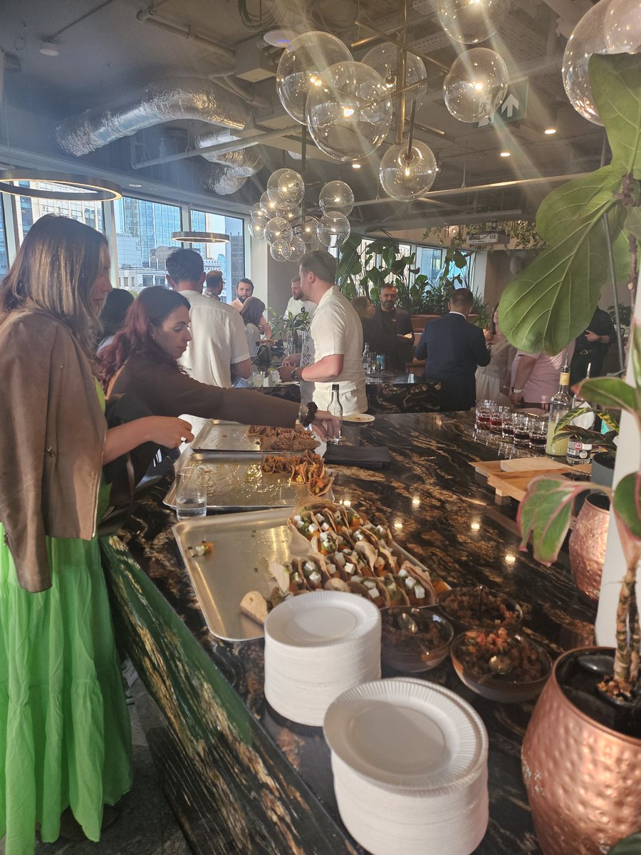 We had a fantastic time last night discussing the tricky topic of "profitability in eCom" hosted by us alongside Underground Ecom.
Thanks to our incredible panellists and sponsors
(can't mention everyone sorry, character limit)
Onto the next one, Pura Vida 🙏🏻