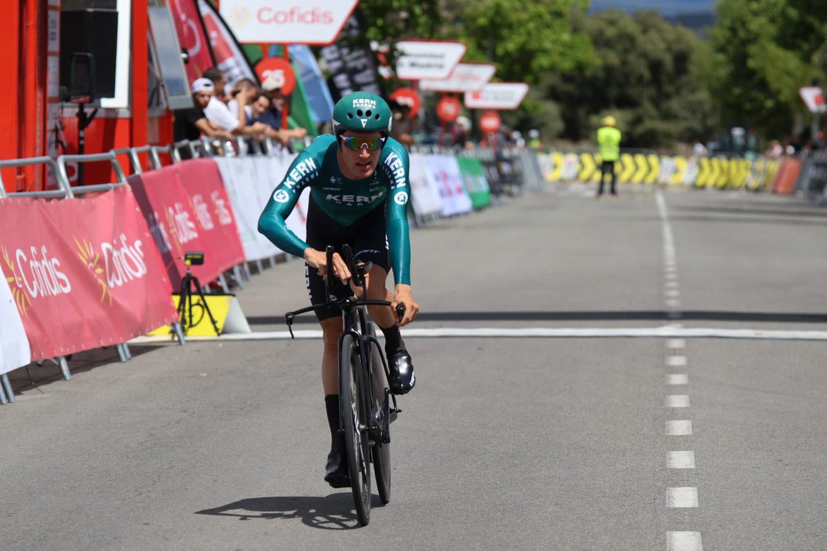 🇪🇸 Punto y final a la contrarreloj del #CEMadrid24. Los nuestros fueron de menos a más y finalizaron con buenas sensaciones cerca de los mejores

⏱️ 8º Pablo Castrillo, 39’46”
⏱️ 9º Unai Aznar, 40’00”
⏱️ 11º Hugo Aznar, 40’16”

📸 <a href="/RFECiclismo/">Real Federación Española de Ciclismo</a> (1,3) y <a href="/SprintCycling/">SprintCycling</a> (2)