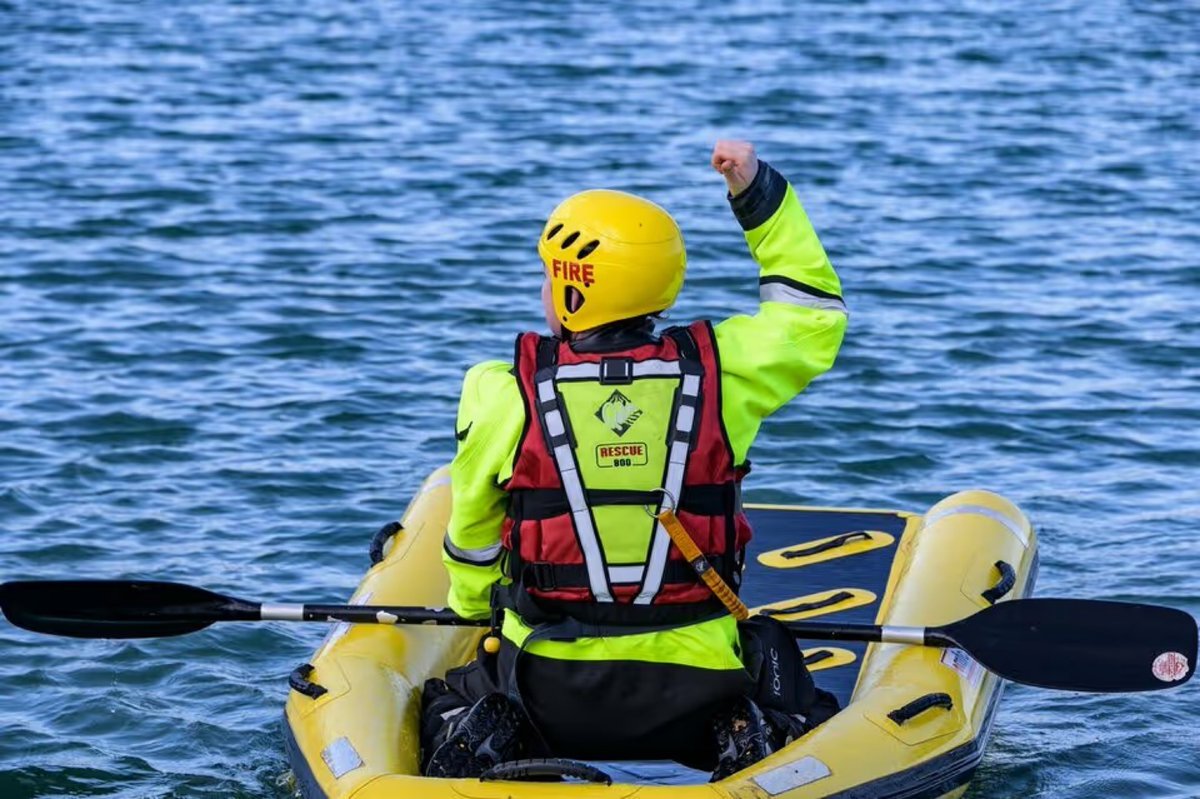 Please don’t be tempted to cool off in open water during the hotter weather.
Water safety isn't just being able to swim.
"Do you know what to do if you get into trouble in the water?
Please watch the video below and share.
👉orlo.uk/FWNIZ
#DrowningPreventionWeek #DPW