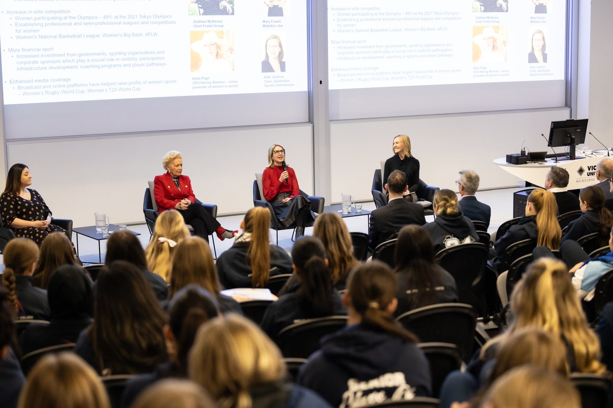 Victoria University tweet media