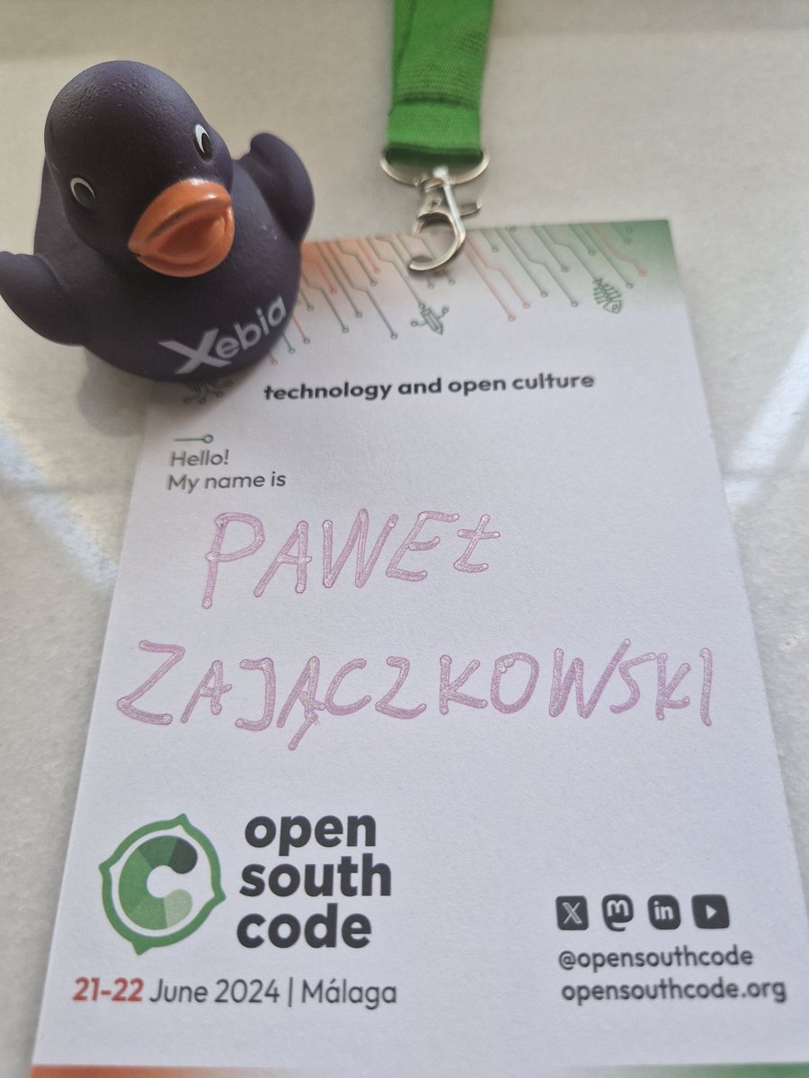 gvaireth's tweet image. Hello Malaga! 😊

#sharingknowledge @Xebia @OpenSouthCode