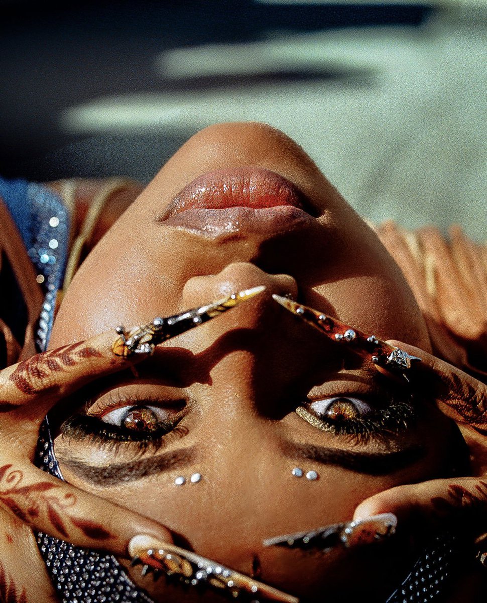 limageworld's tweet image. I just released my single Float - Limage out on all platforms check it out limageworld.com