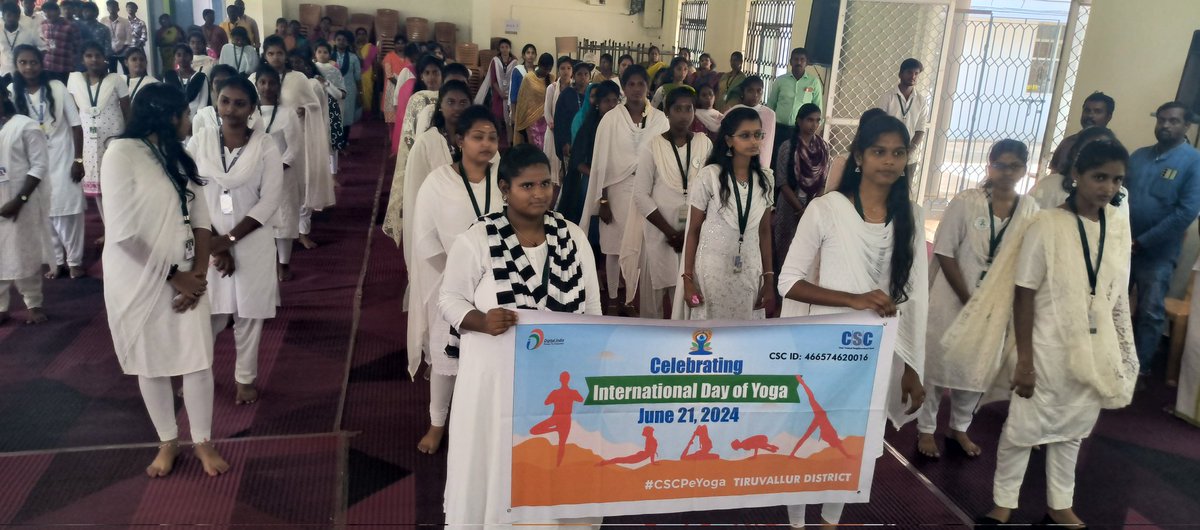 NITHYANANDAND's tweet image. #cscPeYoga #CSCYogaWithFamily 
#YogaForSelfAndSociety #IDY2024 
@moayush @CSCegov_ @cscSPV_Heaith
@csc_south 
International Yoga Day -2024
Csc I&apos;d: 466574620016
Thiruvallur District