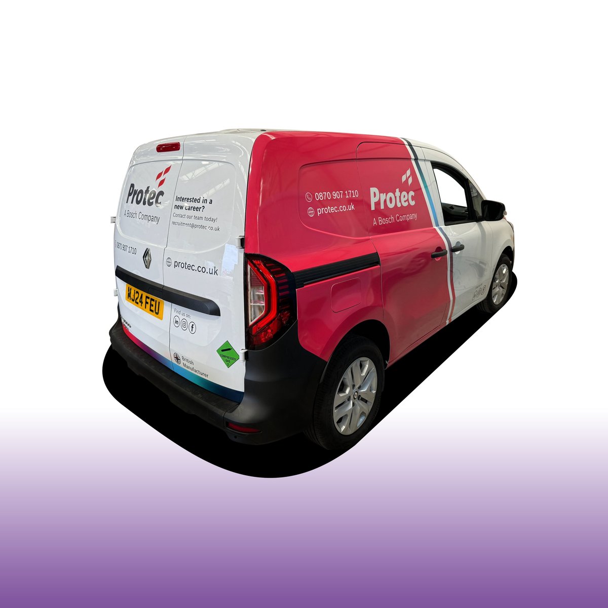 MediafleetLtd's tweet image. Wrapped and Ready to Hit the Road.

#ProtecFireandSecurityGroup welcome their new fleet of @renault_uk panel vans, unveiling their brand-new vehicle branding design.

#AlphabetGB 
#ModulSystem

#FleetManagement #VehicleBranding #Collaboration