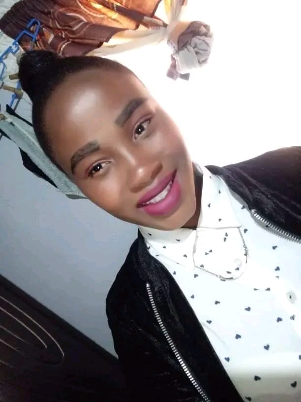 El_Chapo_SA's tweet image. A stern warning was given about pit bulls, but do we listen NO! And we also in danger the lives of our loved ones. This is heart breaking 💔

Kaffir Gmail Green ID #SkeemSaam